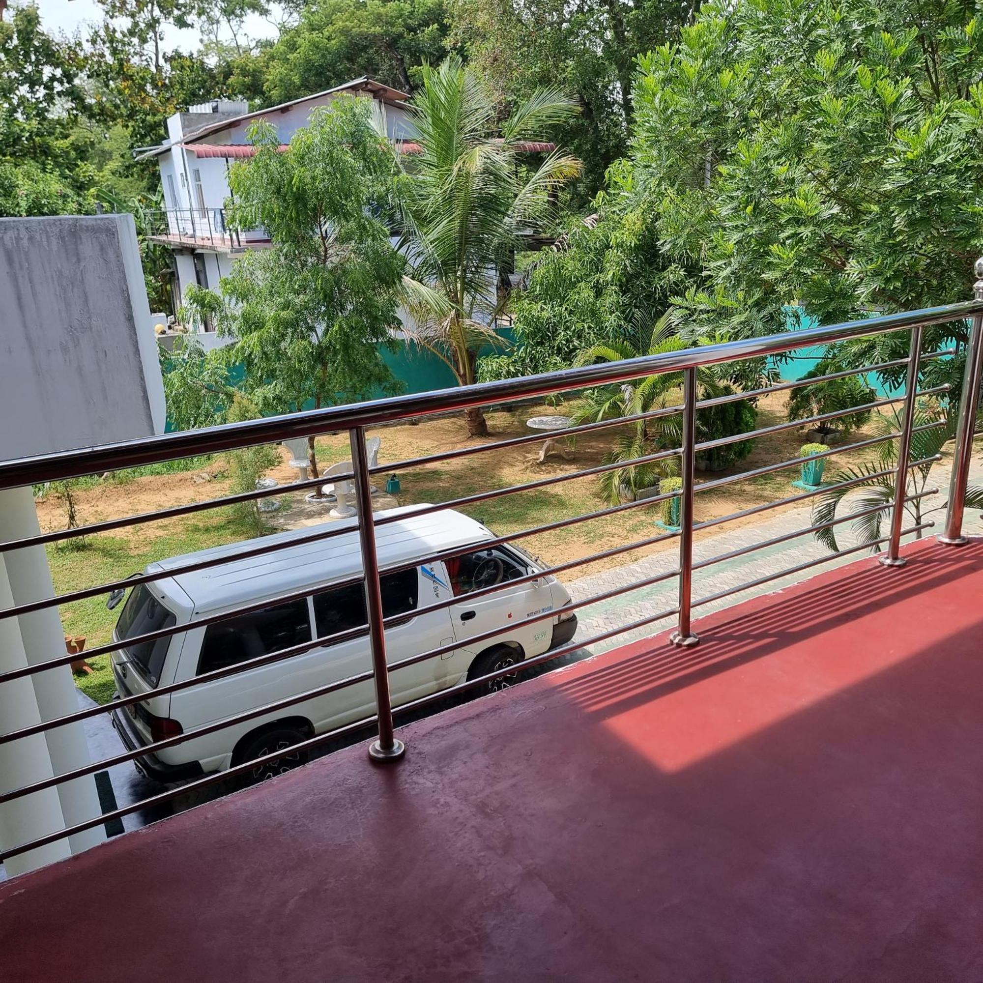 White Win Villa Elewala Exterior photo