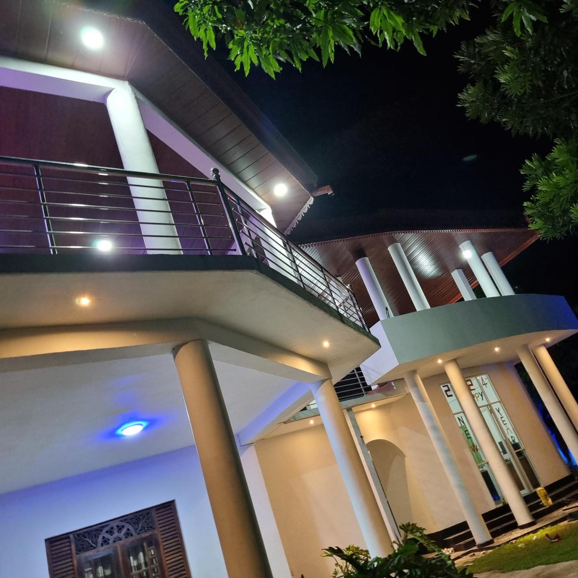 White Win Villa Elewala Exterior photo